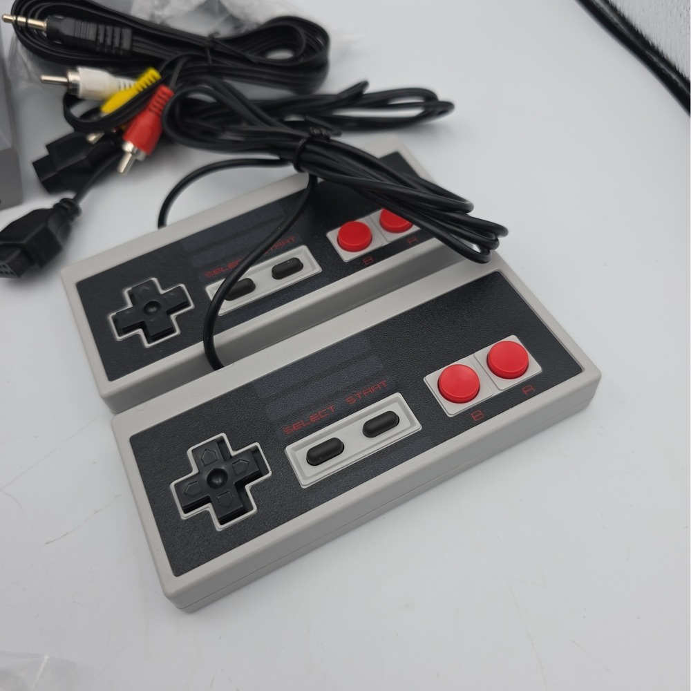 Mini NES Style Retro Game Console Built-In Games 2 Controllers AV Cable - Picture 4 of 10
